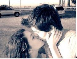 亲嘴大床在线视频,亲嘴大床在线视频揭秘